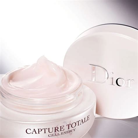 creme fermete et correction rides dior|Analyse de publicité DIOR J’adore.